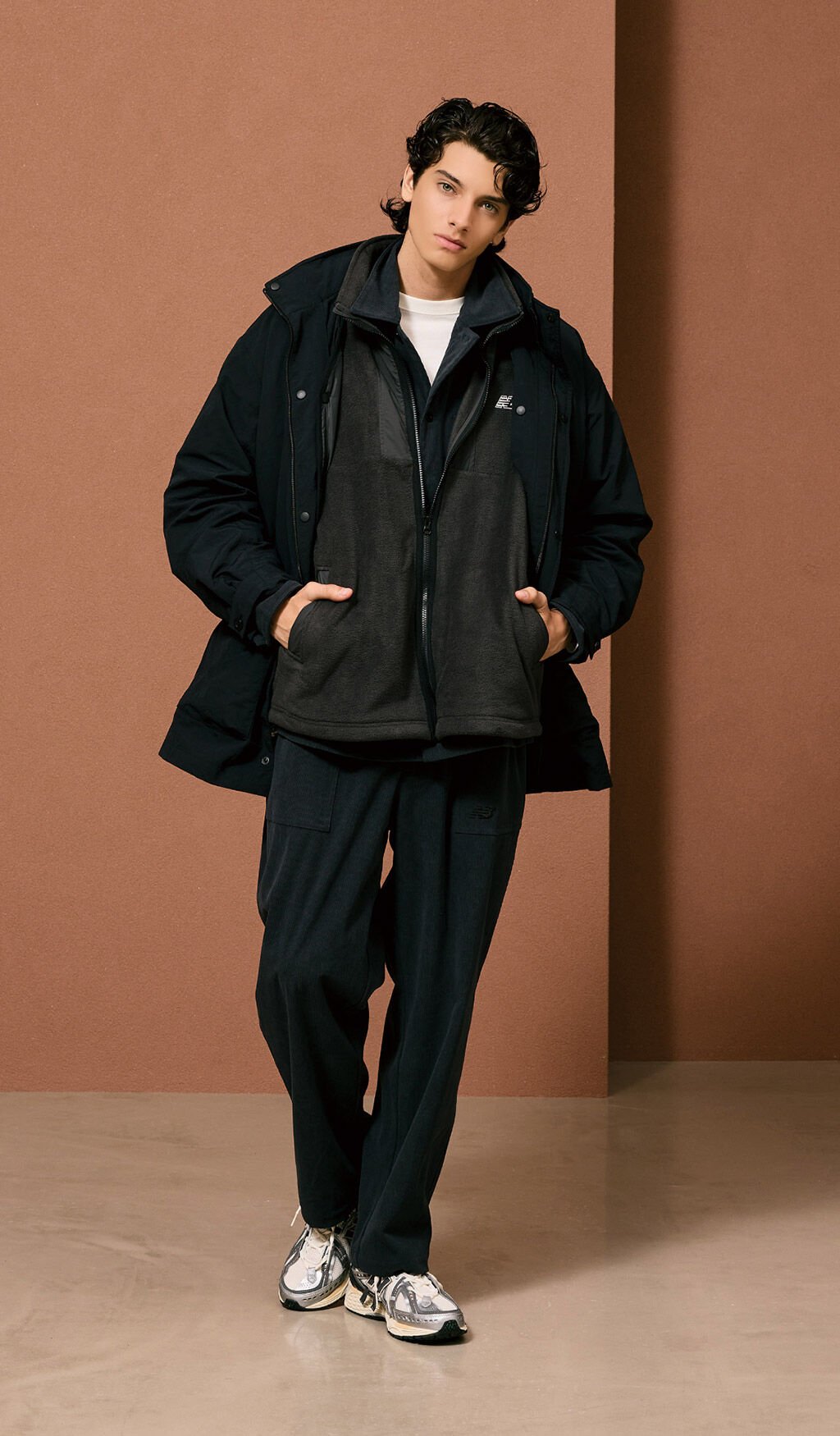 2025 Fall & Winter Collection Look image5