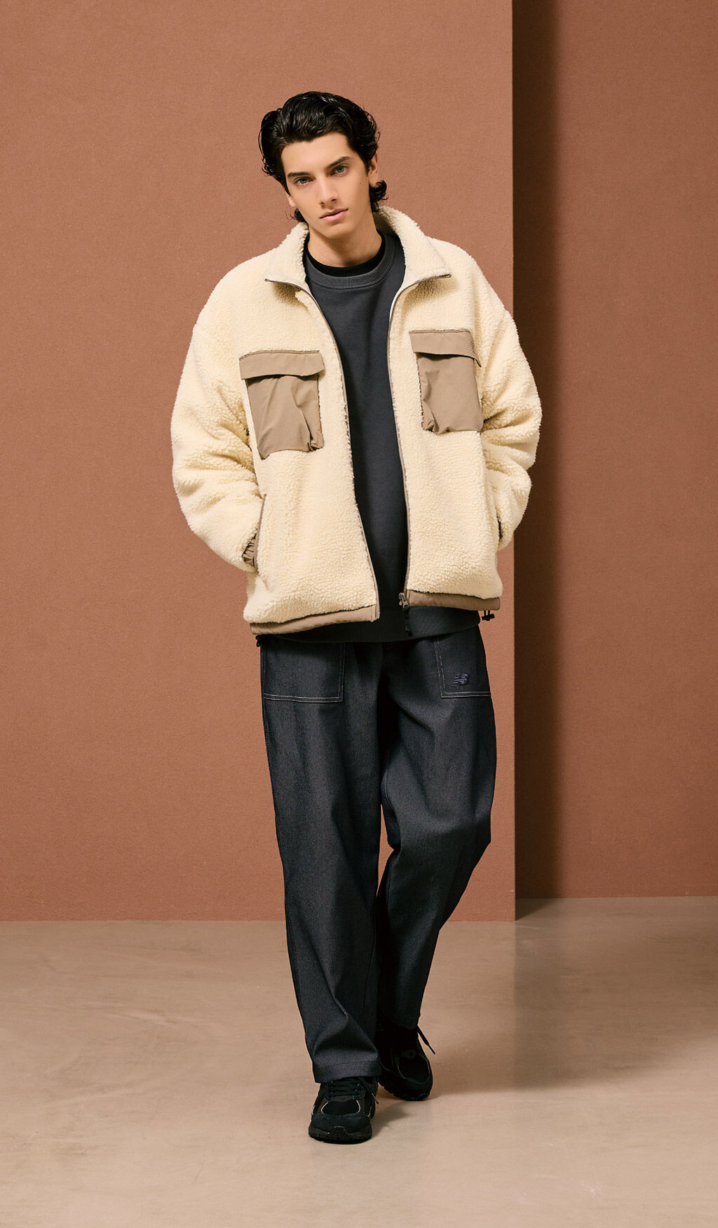 2025 Fall & Winter Collection Look image3
