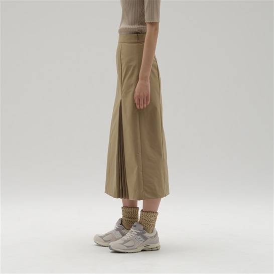 MET24 Straight Pleats Skirt