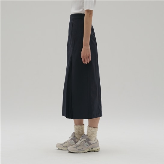 MET24 Straight Pleats Skirt