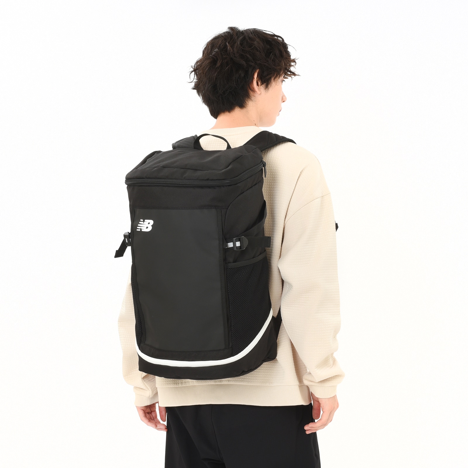 トップローディングバックパック３５L