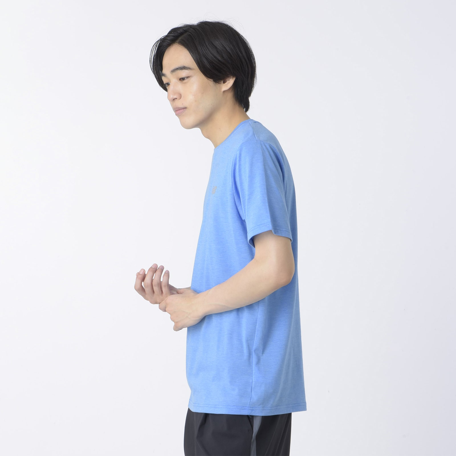 Sport Essentials ヘザーテックショートスリーブTシャツ