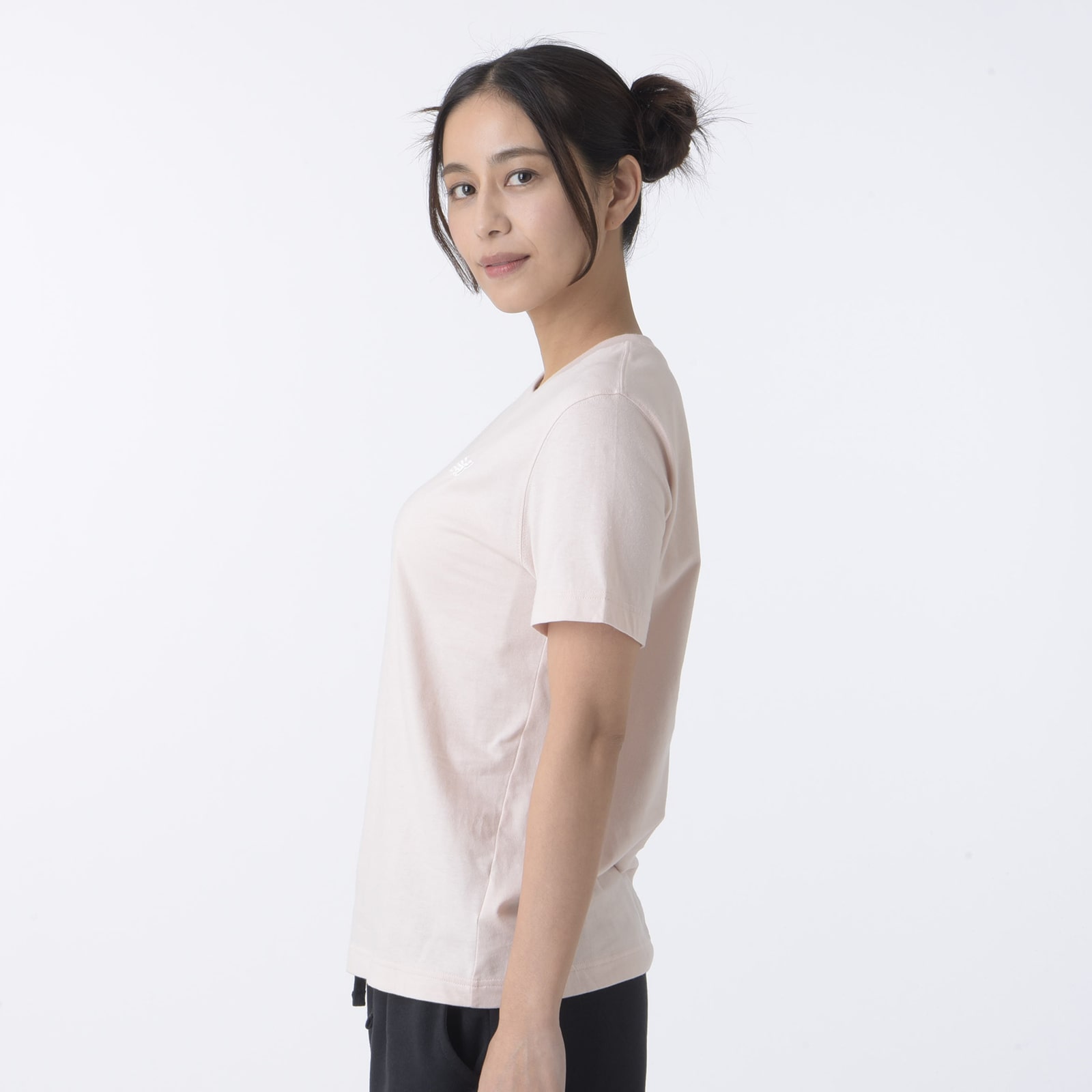 Sport Essentials Small Logo 짧은 슬리브 티셔츠