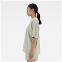 Shifted oversized short sleeve t-shirt