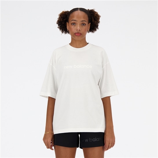 Shifted oversized short sleeve t-shirt