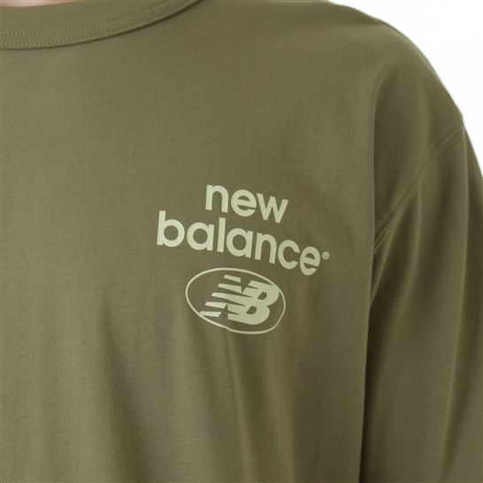 NB Essentials ロゴ ショートスリーブTシャツ