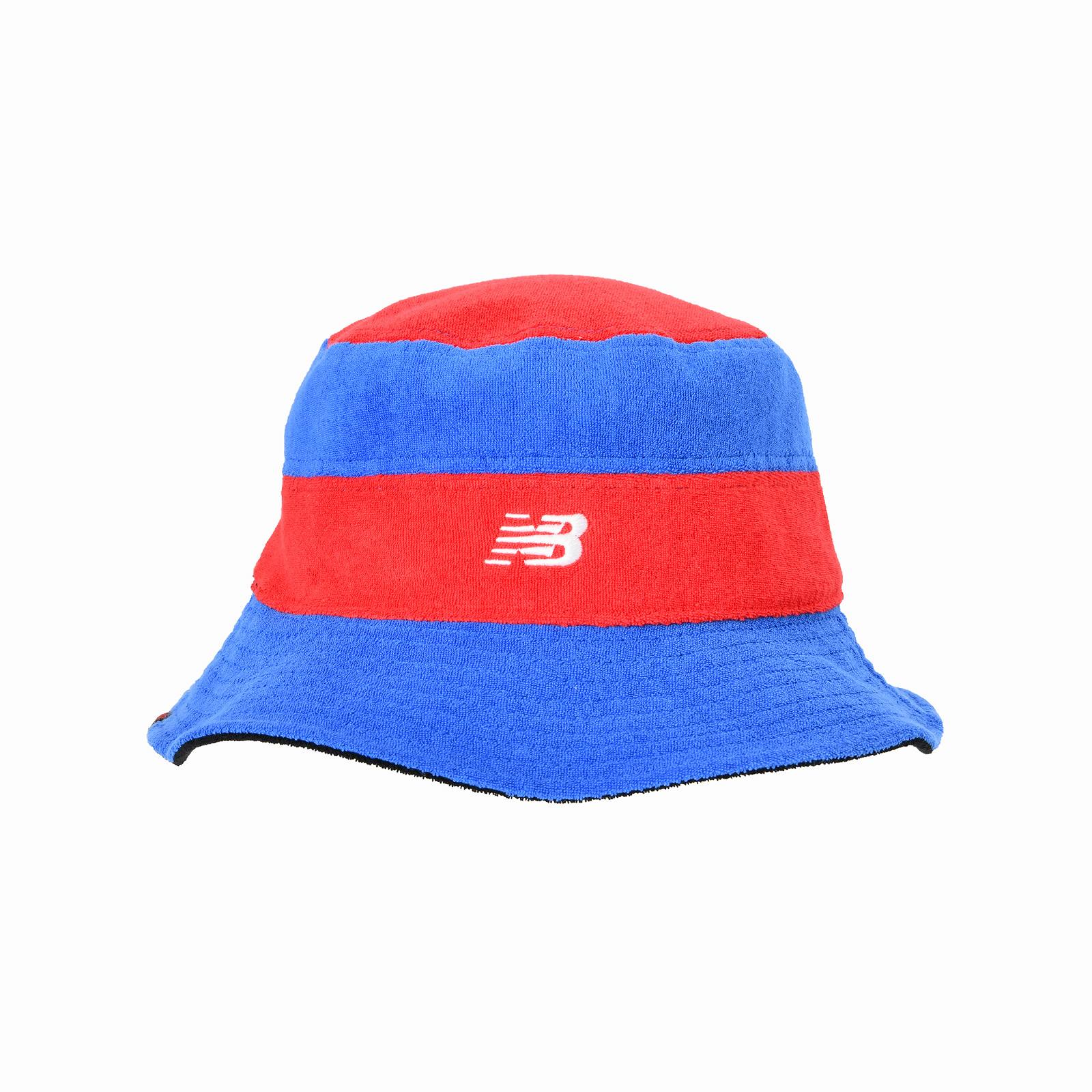 Reversible hat, made to order in FC Tokyo club colors