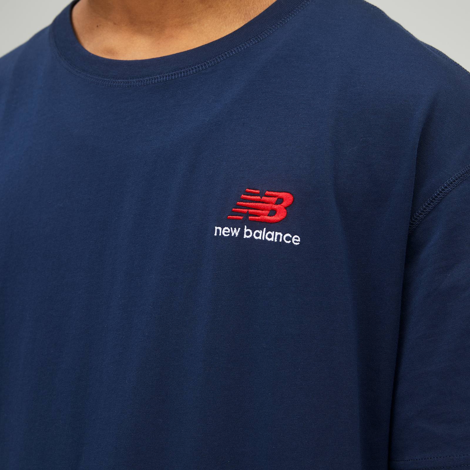 NB Essentials uni-ssentials 티셔츠