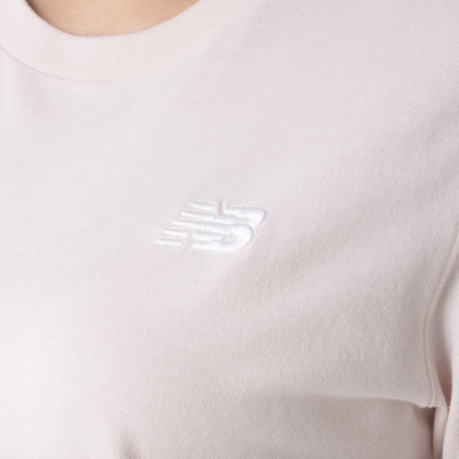 Sport Essentials Small Logo ショートスリーブTシャツ