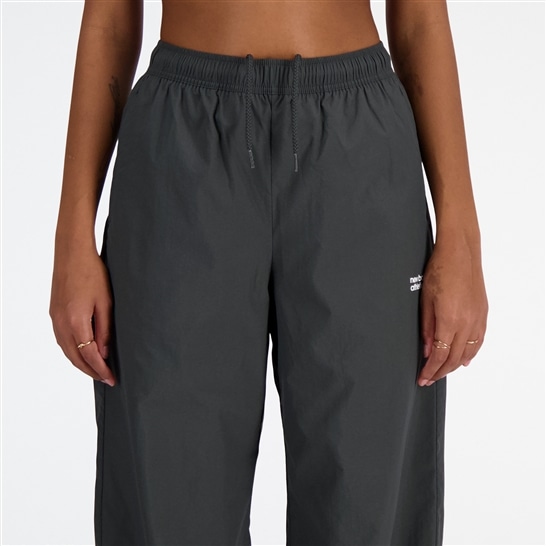 Shifted nylon pants