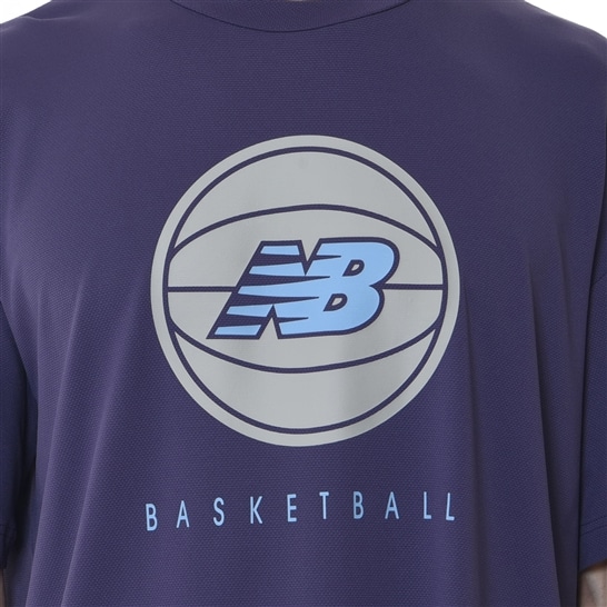 Cool-to-the-touch mesh basketball logo short-sleeve T-shirt