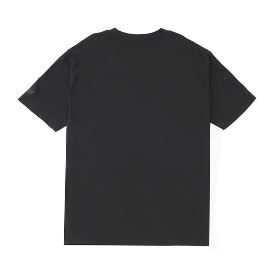 Shifted short sleeve T-shirt