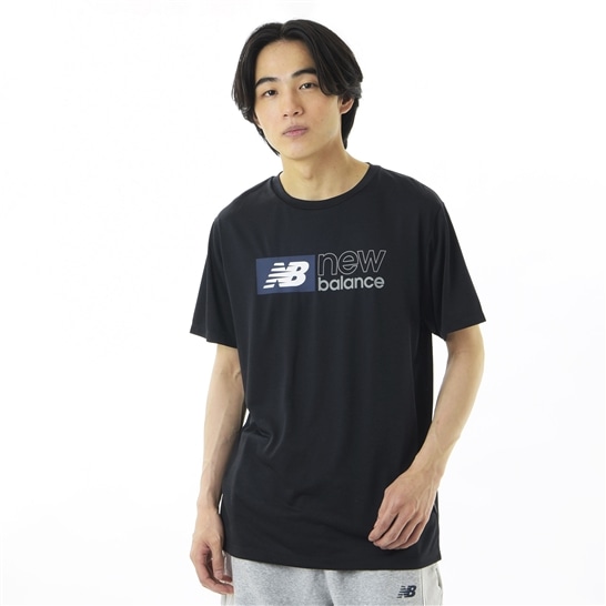 パフォーマンスグラフィックショートスリーブTシャツ(ブロックロゴ)