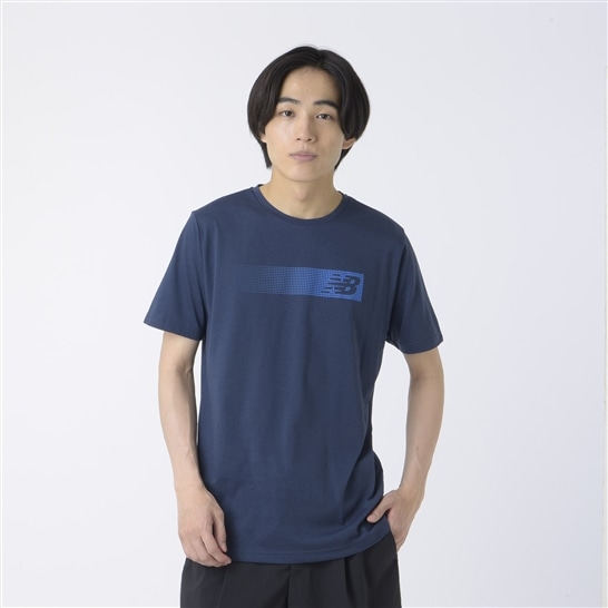 Sport Essentials ヘザーテックグラフィックショートスリーブTシャツ